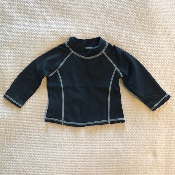 ✨ Last Chance Baby Swim Trunks and Long Sleeve Rashguard Set - Picture 5 of 7